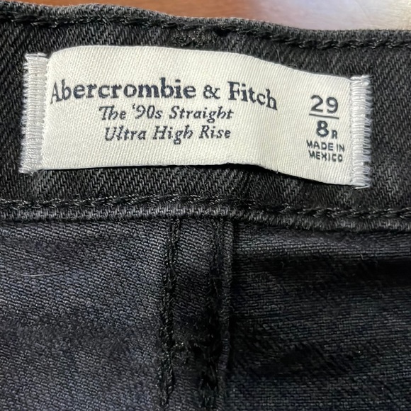 ABERCROMBIE & FITCH The 90s Straight Ultra High Rise size 29/8R. - Picture 2 of 6